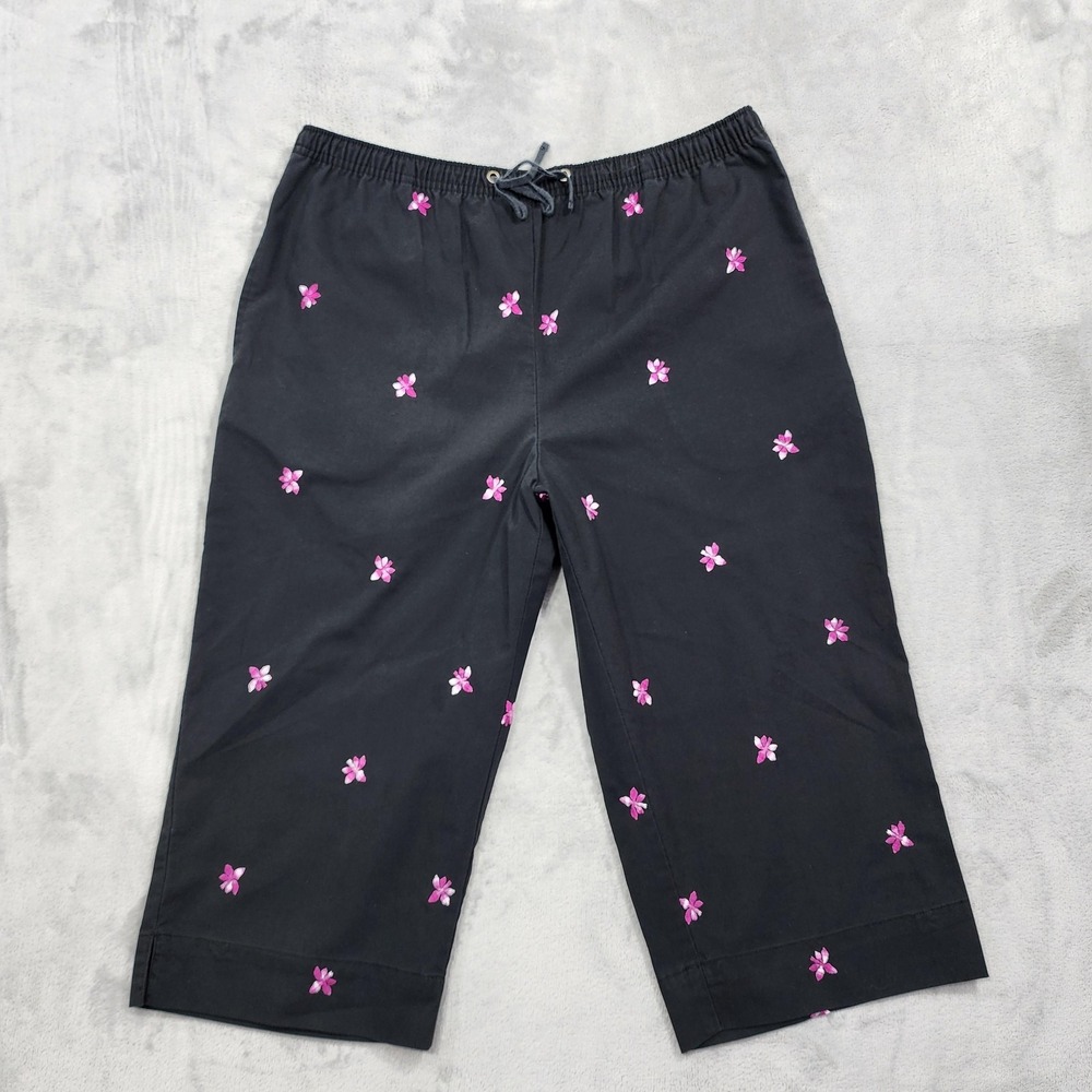 Vintage Karen Scott Pants Women M Black Pink Floral Capri Embroidered Drawstring